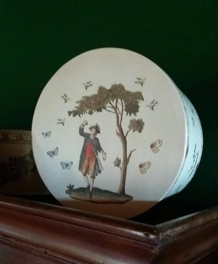 Alice Nel Paese Delle Meraviglie Gavardo Zewnętrze zdjęcie